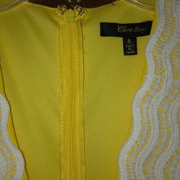 Yellow and white romper like new - Picture 2 of 4